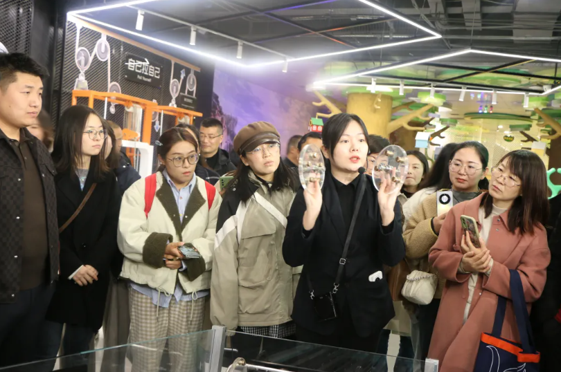 1762746040850.png 1762746040850.png